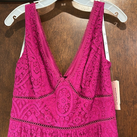 NWT David’s Bridal Studio Berry Lace A Line Midi Dress - Picture 5 of 7